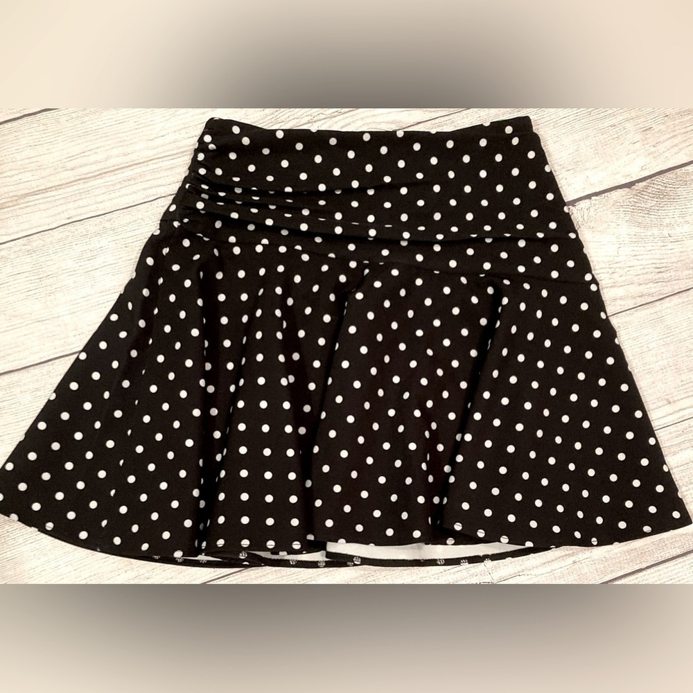 Zara Womens Polka Dot Circle Skirt size XS Black and White Mini Skirt